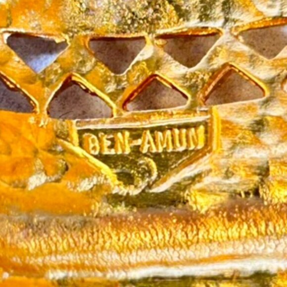 Ben-Amun gold cuff with coins bracelets <Rihanna> - Picture 13 of 13